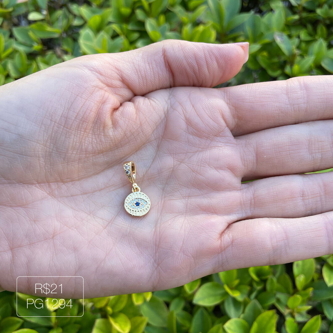 Pingente de Olho Grego Cravejado Cristal Dourado